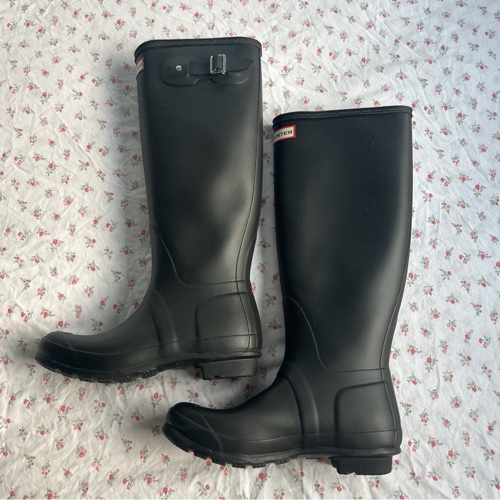 Hunter Black Tall Rain Boots